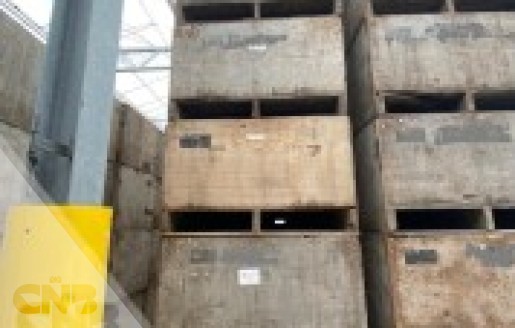 Foto van Kuubskisten 150 x 120 x 92 te huur