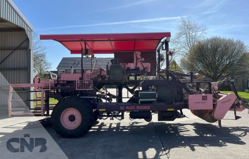 Foto van Rooimachine-Pink Rooier 2021 *DIRECT INZETBAAR*