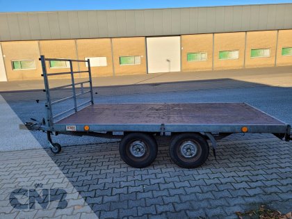 Hapert tandemas aanhanger