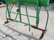 Foto van Basrijs rijenstrooier